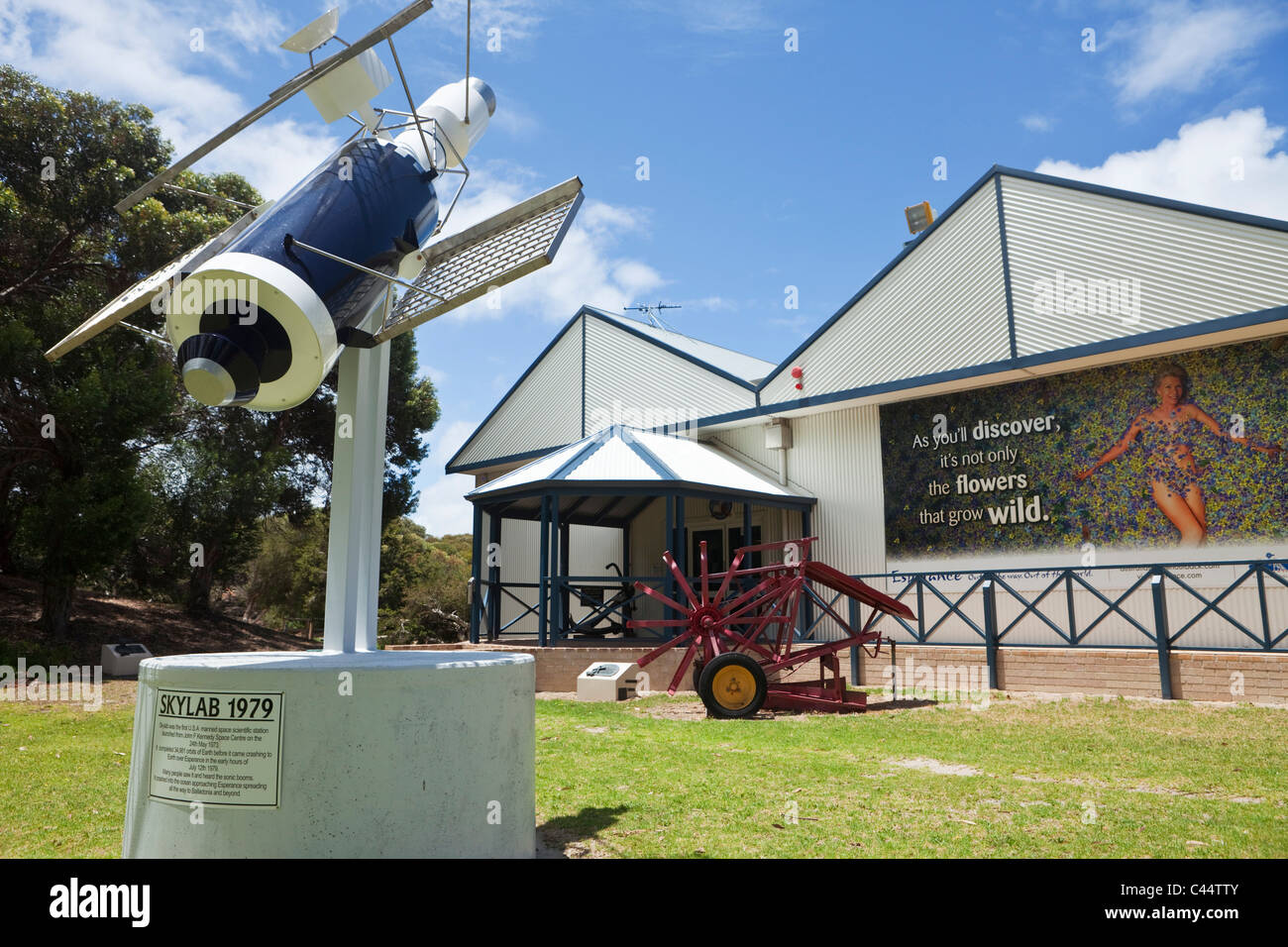 Skylab Anzeige bei Esperance Museum. Esperance, Western Australia, Australien Stockfoto