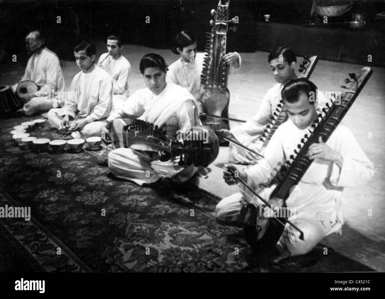Indischen Musikgruppe mit Streichinstrumenten Stockfoto