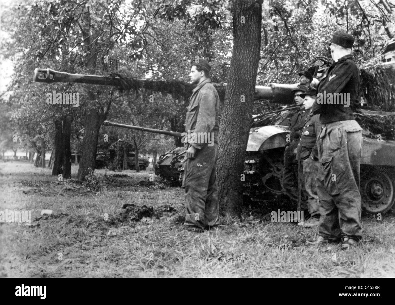Deutsche Panzer VI "Tiger II" in Frankreich, 1944 Stockfoto