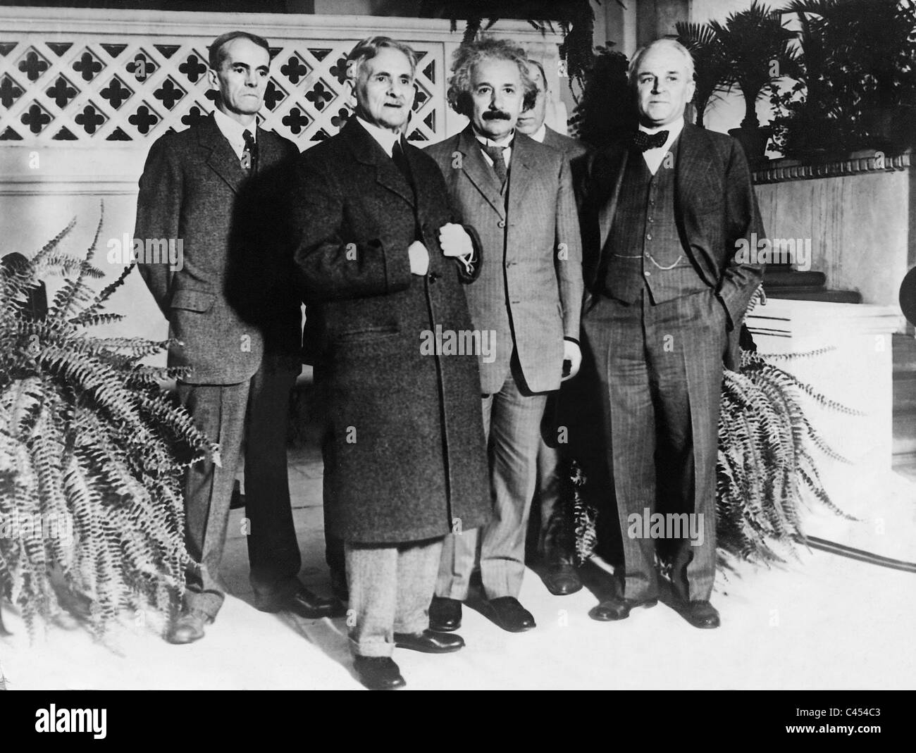 Walter S. Adams, Albert A. Michelson, Albert Einstein und Millikan, 1920 Stockfoto