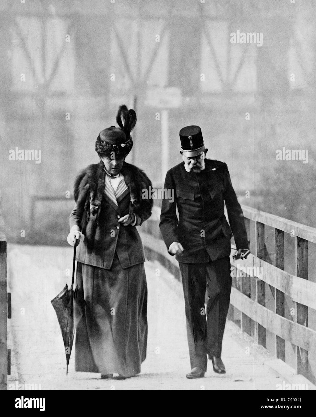 Kaiser Franz Joseph I mit seiner Freundin Katharina Schratt, 1914 Stockfoto