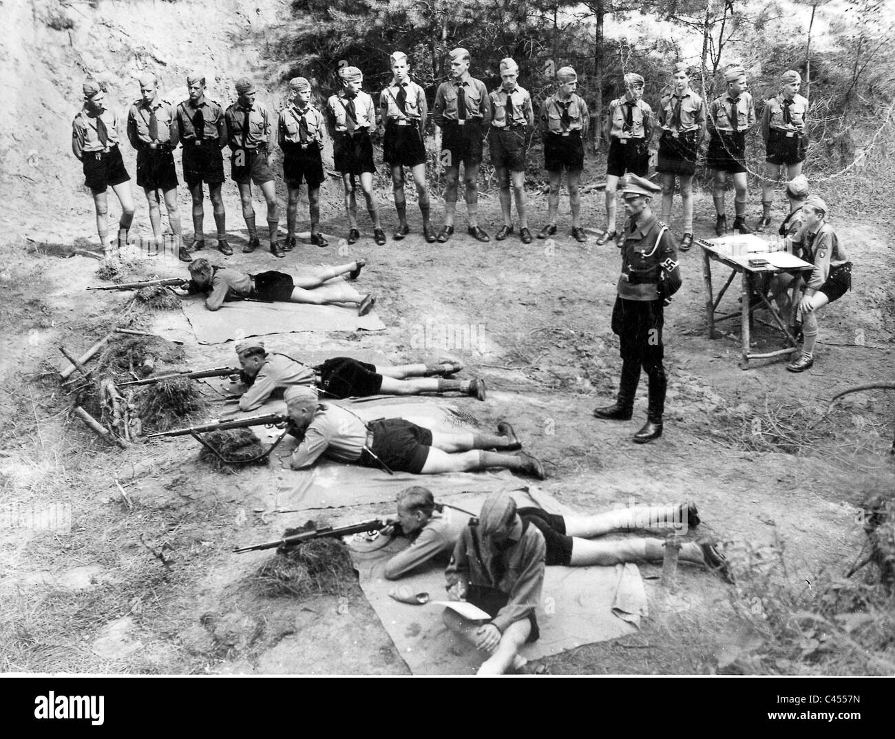 Vormilitärische Ausbildung der Hitler-Jugend Stockfoto