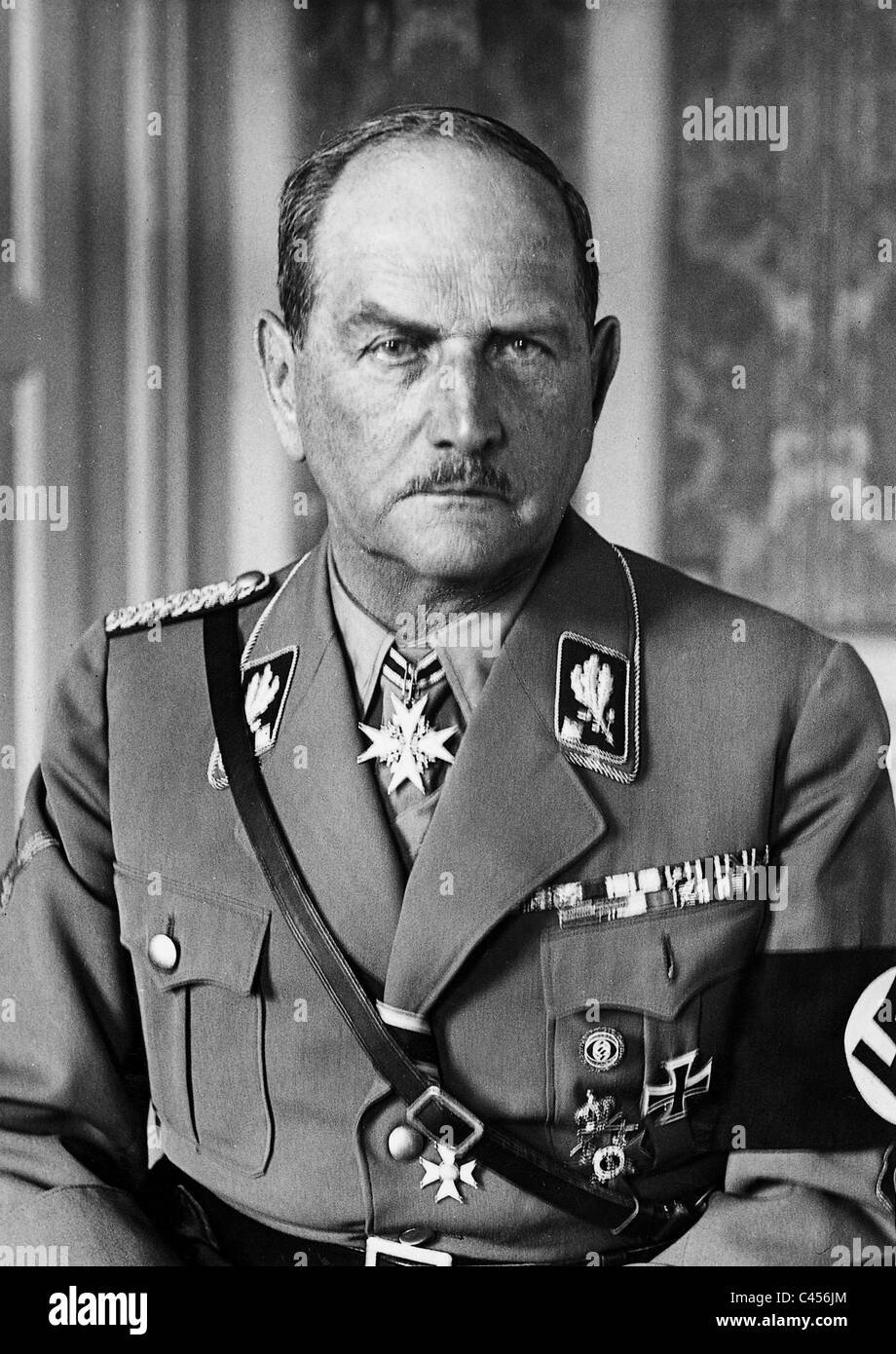 Вильгельм фон лееб. Роберт фон грейм генералы люфтваффе. Нидермайер энгельберт. Ritter von. Гауптман пмв.