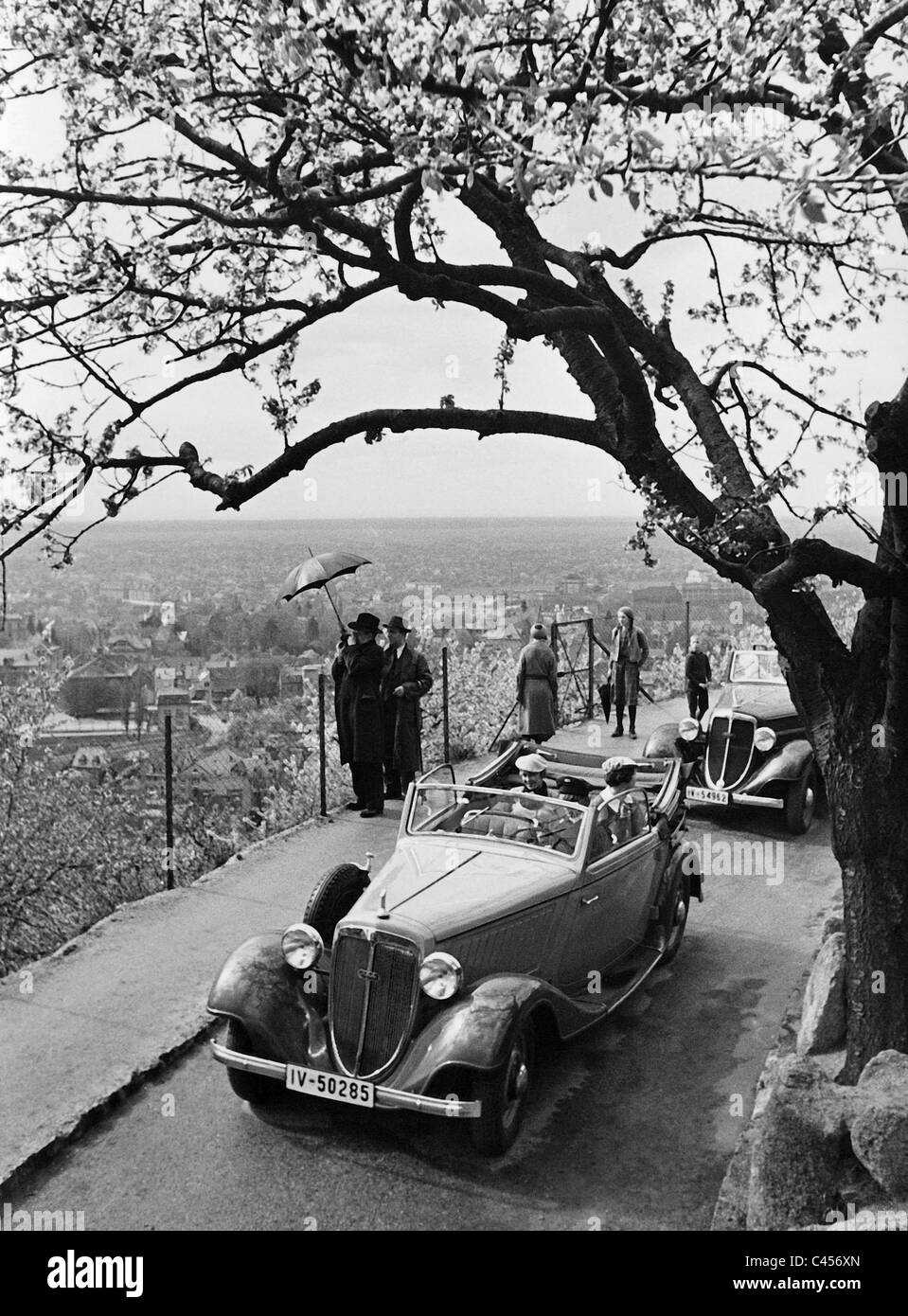 Touristen genießen Sie den Blick, 1936 Stockfoto