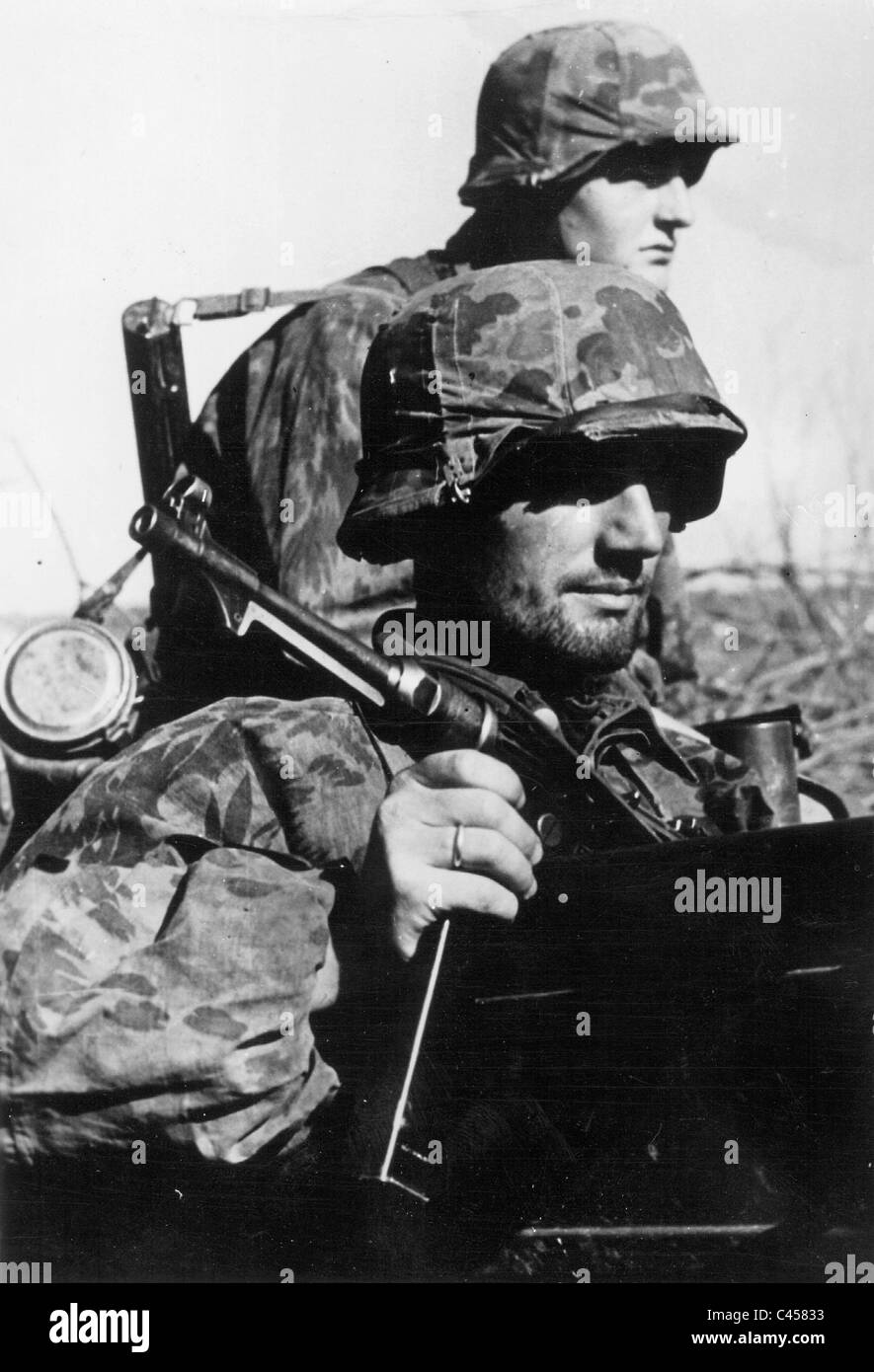 Soldaten der Waffen-SS an der Ostfront, 1941 Stockfoto