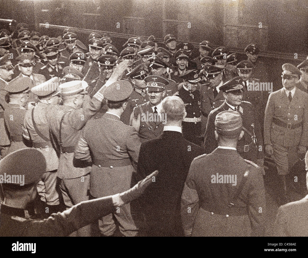 Hitler nach seiner Rückkehr aus Frankreich in Berlin, 1940 Stockfoto