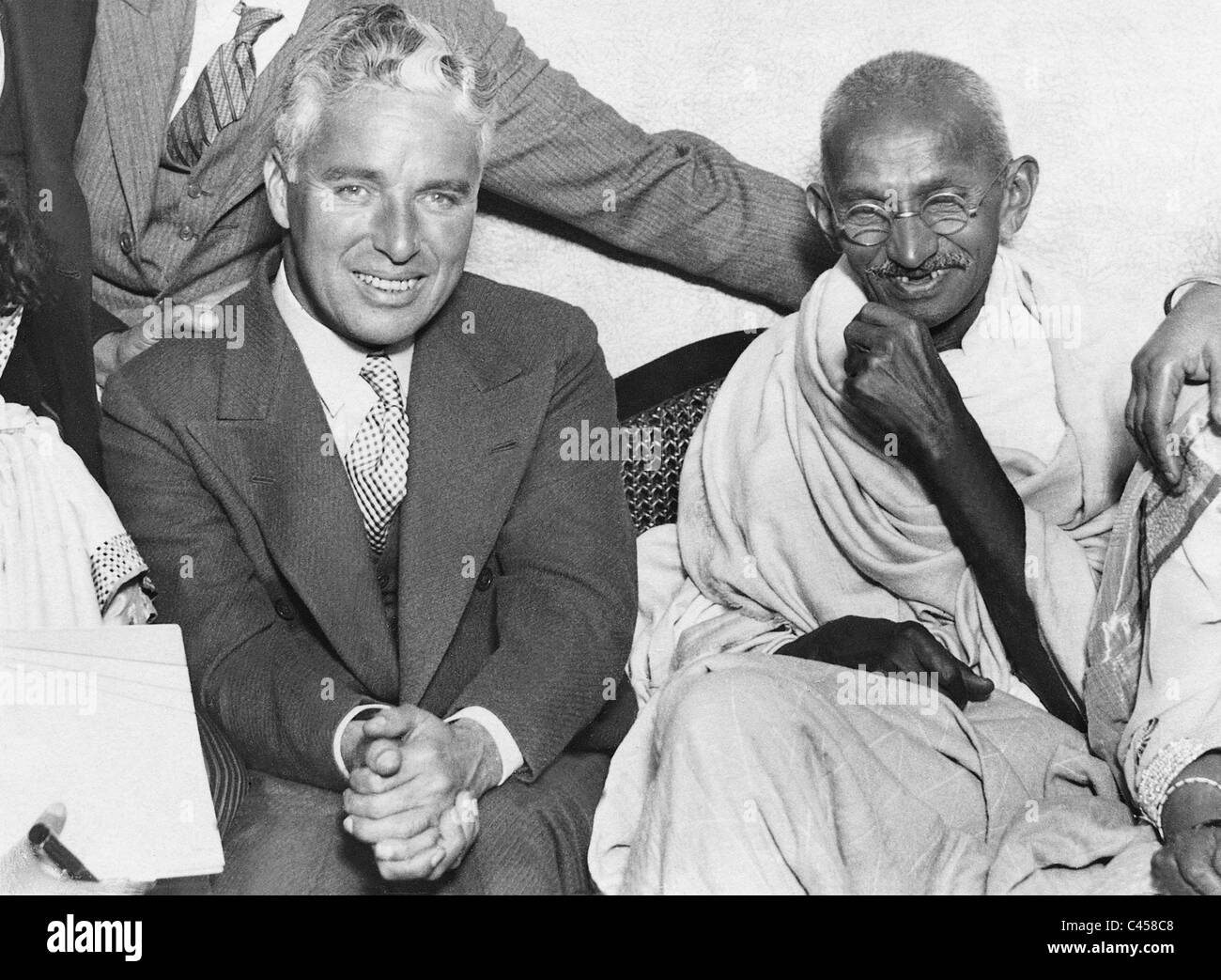 Mahatma Gandhi mit Charles Chaplin, 1932 Stockfoto