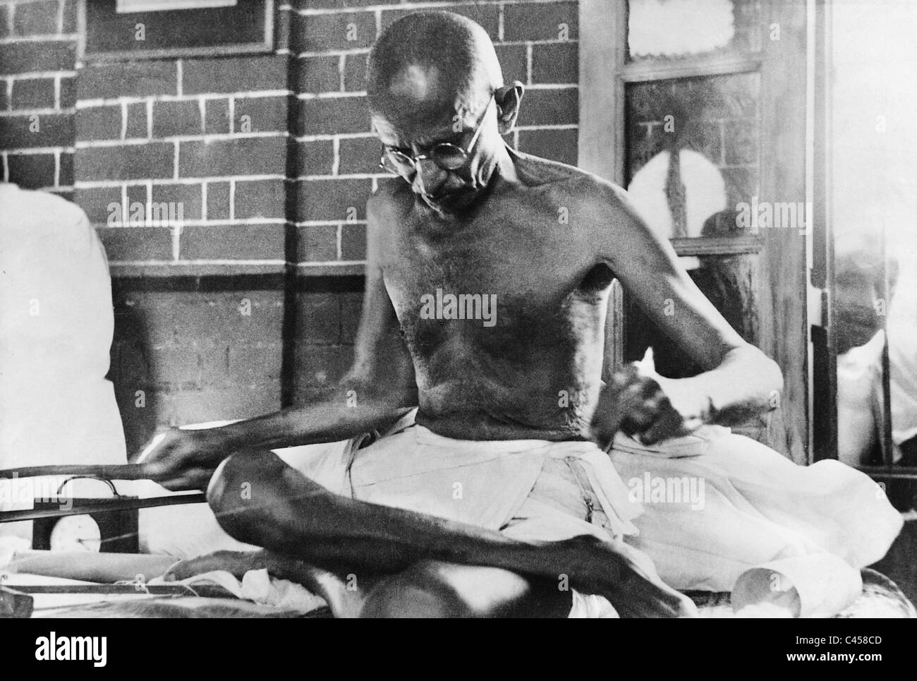 Mahatma Gandhi weben, 1940 Stockfoto