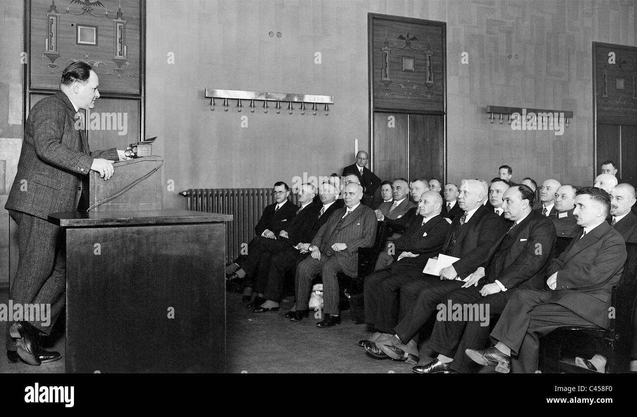 Vortrag in der Polizei-Akademie in Berlin, 1931 Stockfoto