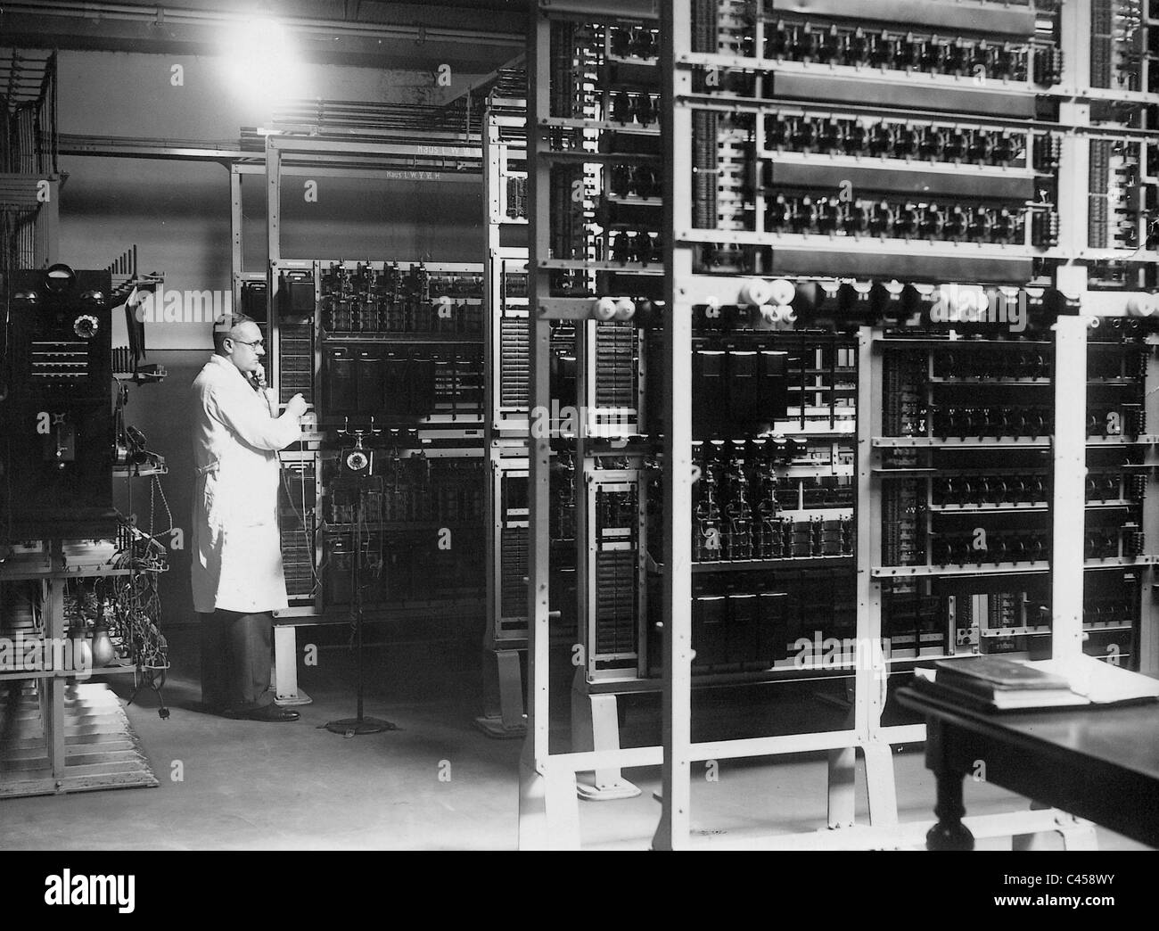 Telefonzentrale, 1935 Stockfoto