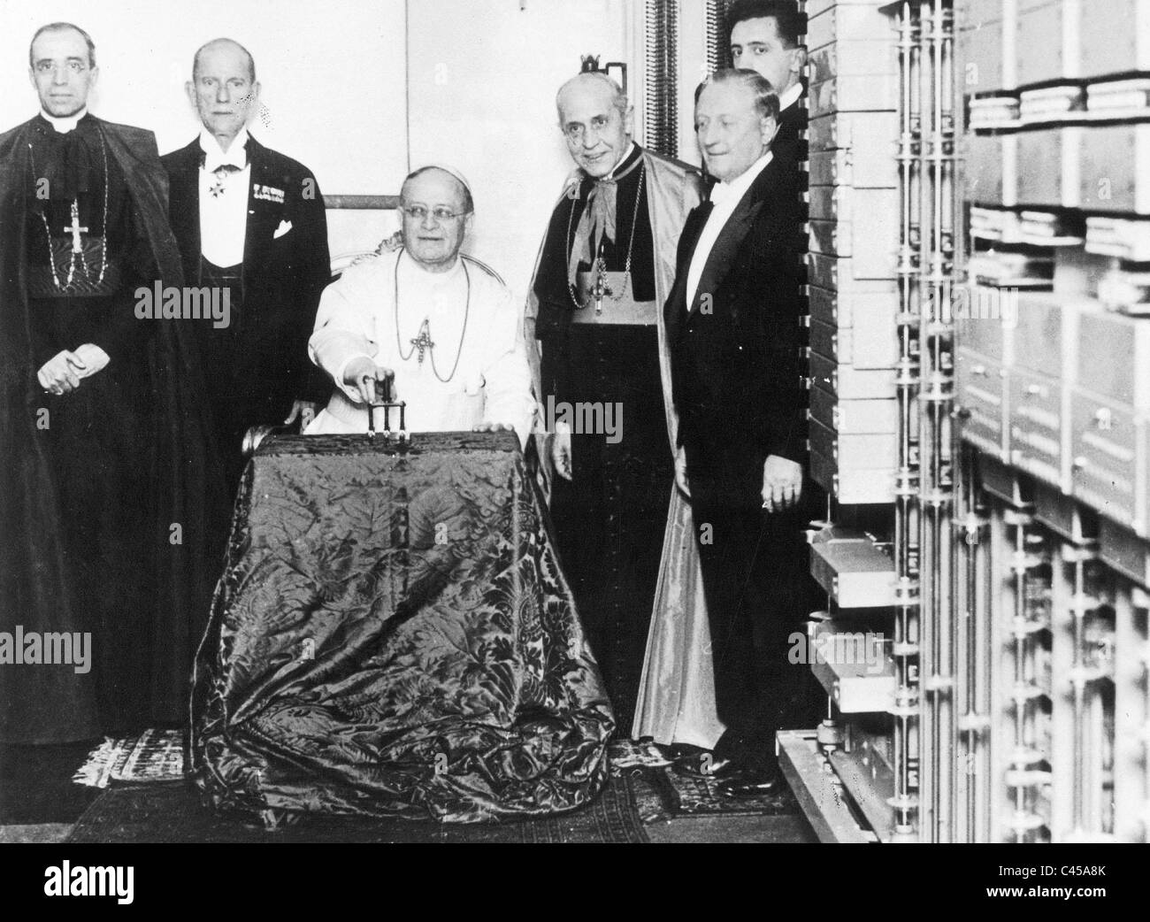 Einweihung des Vatikans TK-Anlage von Papst Pius XI, 1930 Stockfoto