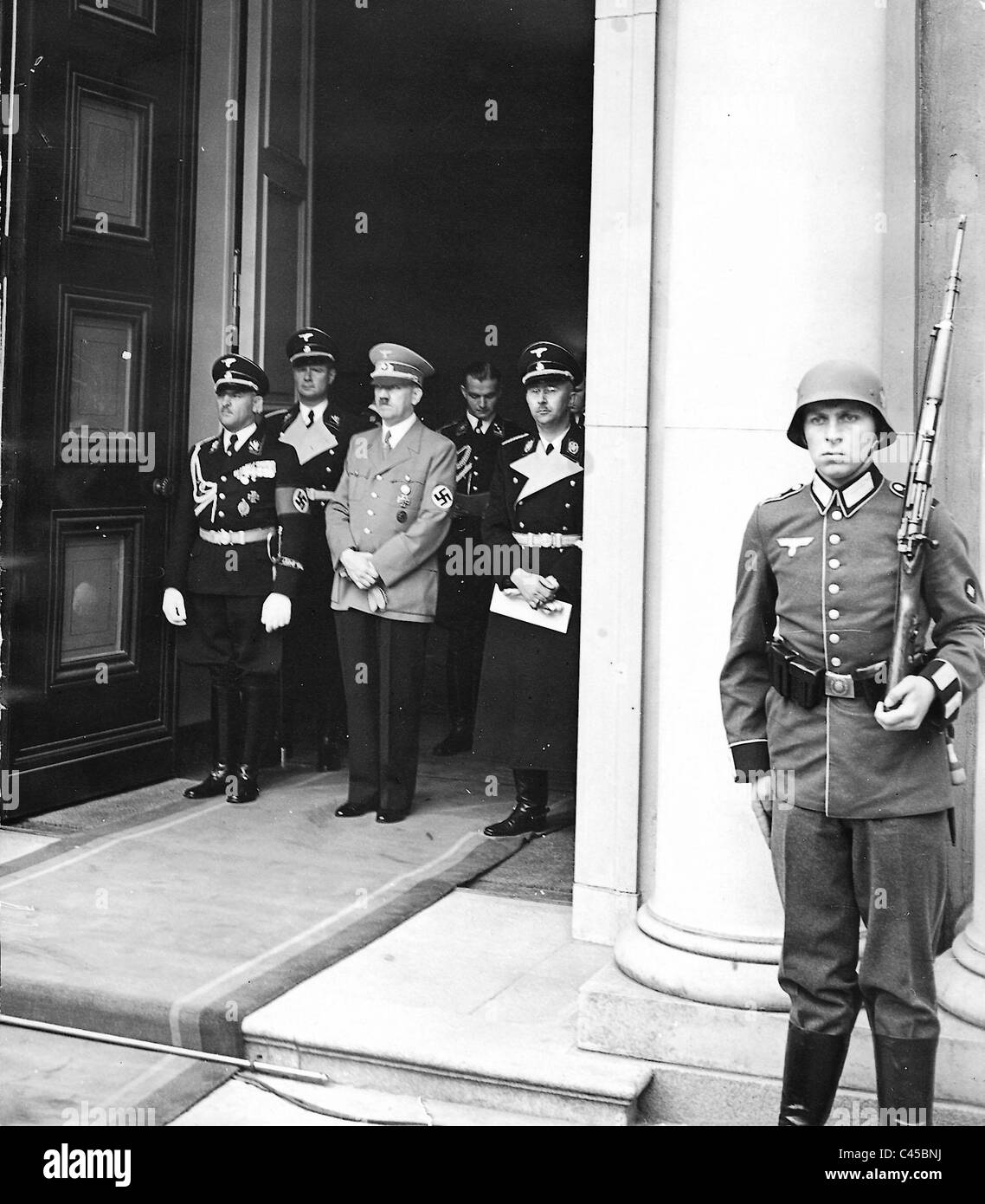 Dietrich, Hitler, Himmler und Wolff auf den 50. Geburtstag von Hitler Stockfoto