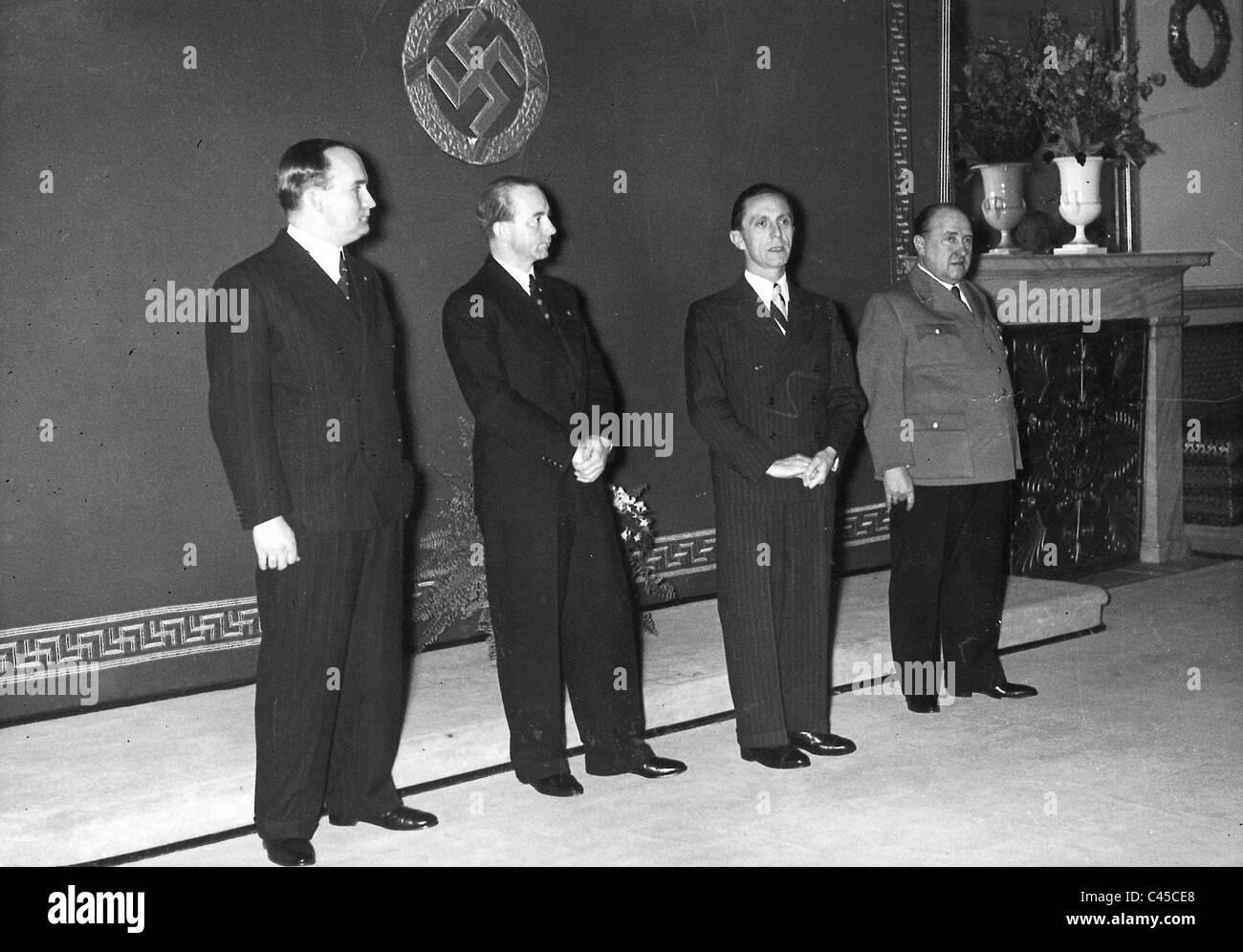Dietrich, Goebbels, Hanke, Funk Stockfoto