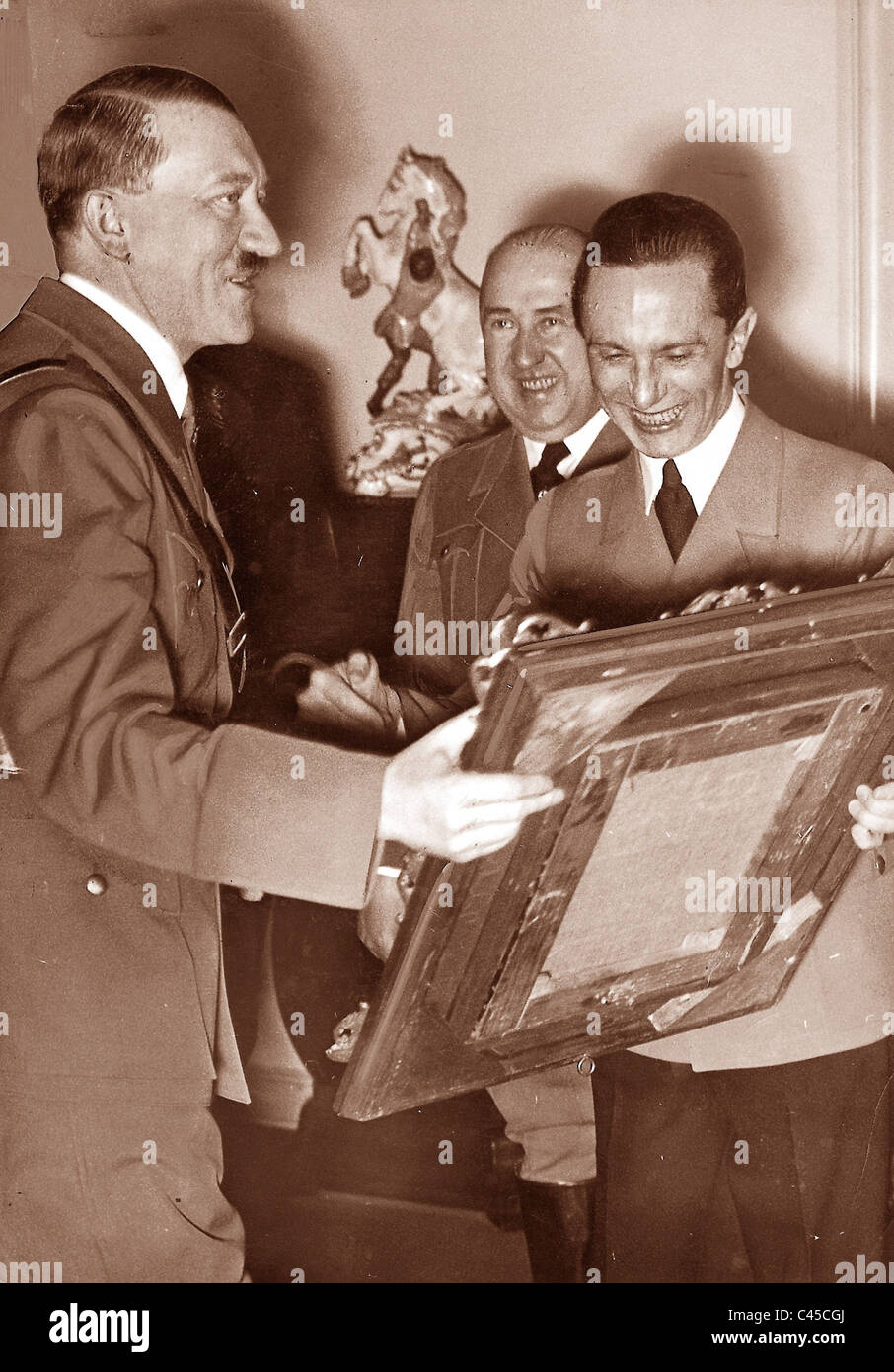 Hitlers Geburtstag 1937 Stockfotografie - Alamy