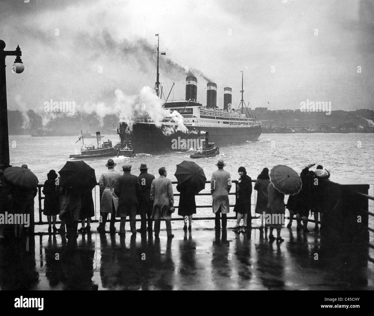 Der Liner "Leviathan" im Hafen von New York, 1933 Stockfoto