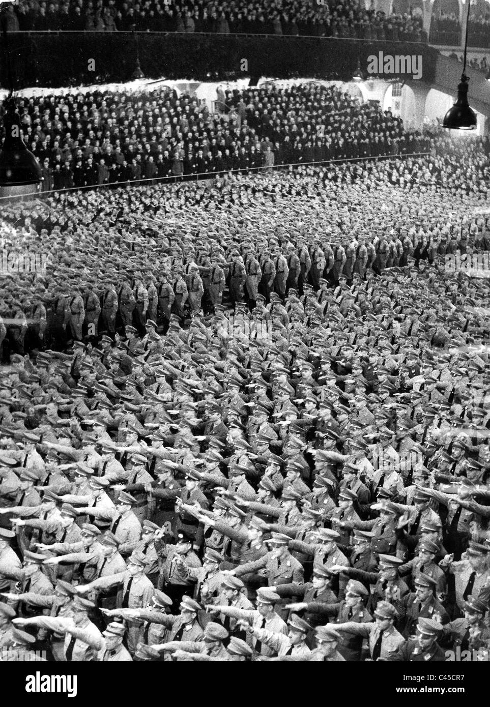 Vereidigung der NSDAP Funktionäre Stockfoto