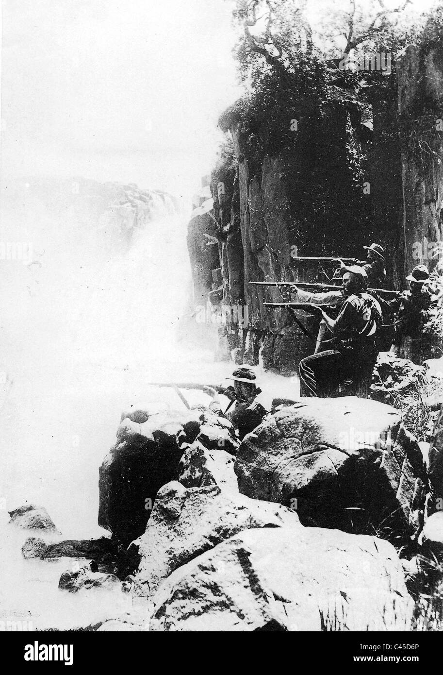Buren im Kampf mit britischen Truppen, 1899 Stockfoto