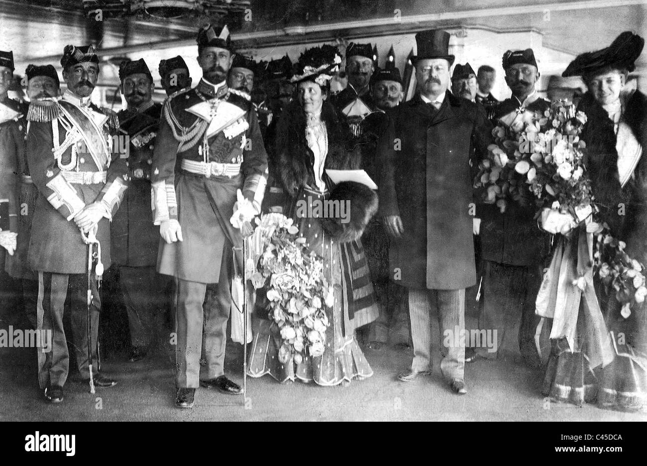 Prinz Heinrich mit Frau Roosevelt, Präsident Roosevelt und Alice Roosevelt Stockfoto