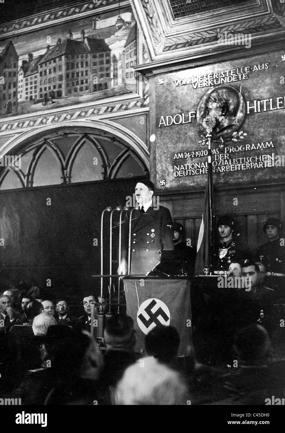 Hitler auf Party die Zeremonie, 1940 Gründung Stockfoto