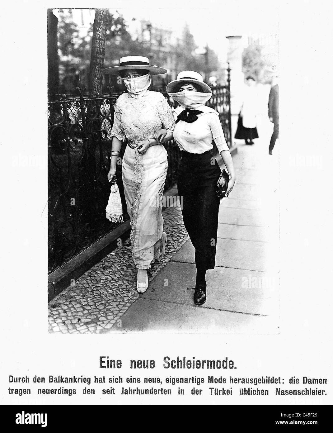 Damen Mode aus dem Jahr 1913 Stockfoto