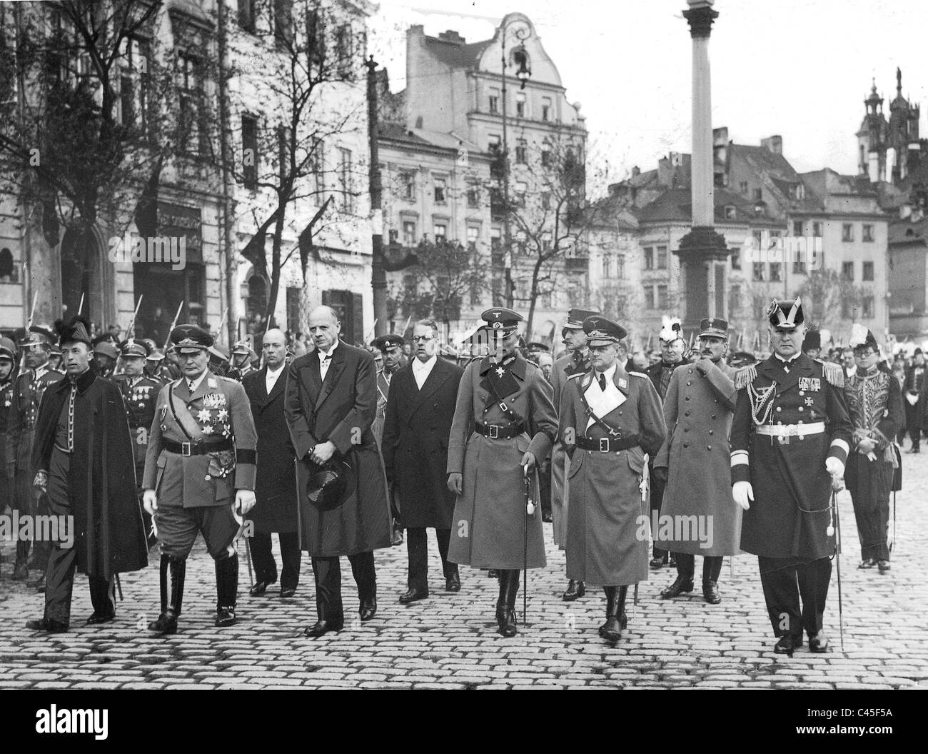 Ausländische Gäste bei der Beerdigung von den polnischen Staatschef Pilsudski Stockfoto