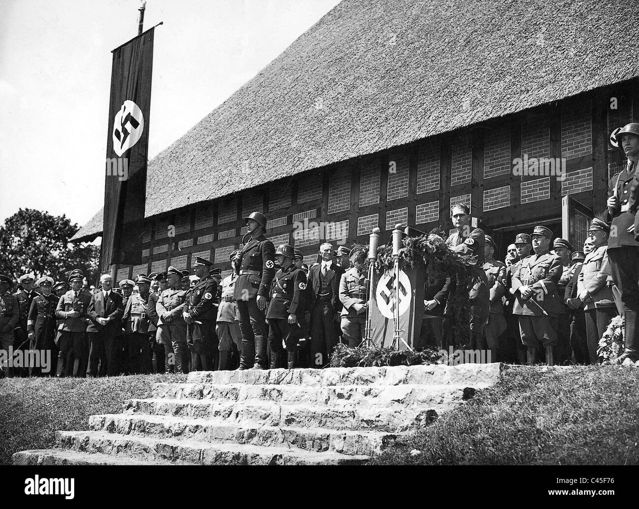 Rudolf Hess bei der Eröffnung des Medical Leadership School, 1935 Stockfoto