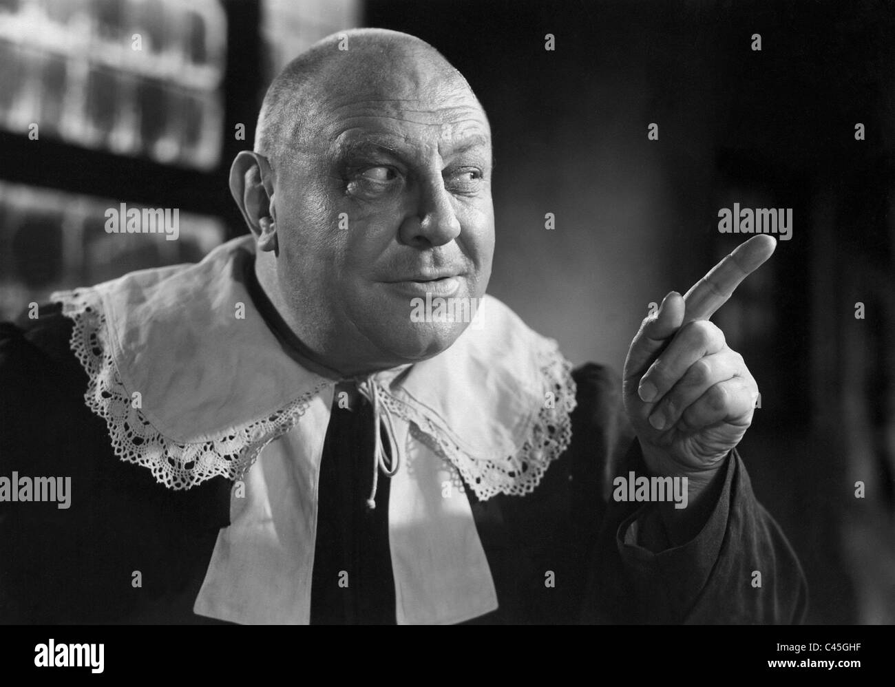 Charaktere In Der Zerbrochene Krug 1937 Emil Jannings in dem Film "Der zerbrochene Krug", 1937 Stockfotografie