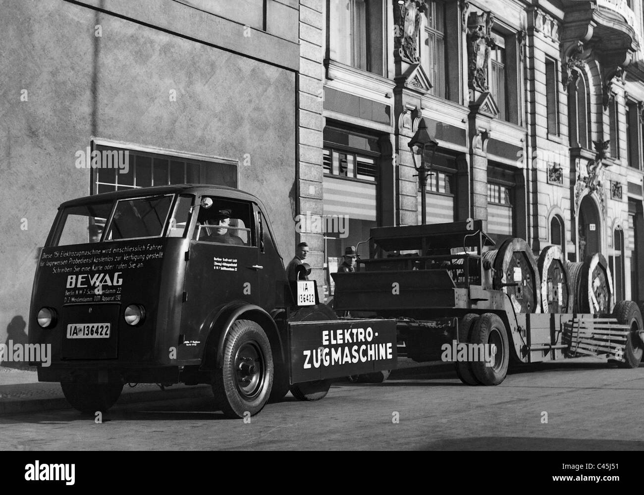 Elektrischer Traktor der Bewag, 1935 Stockfoto