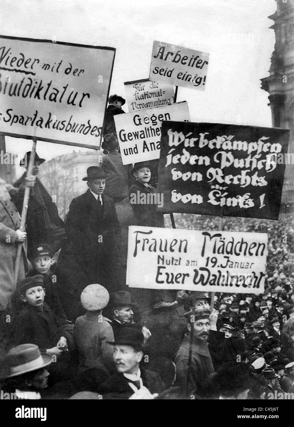 Wahlplakate der SPD, 1919 Stockfoto