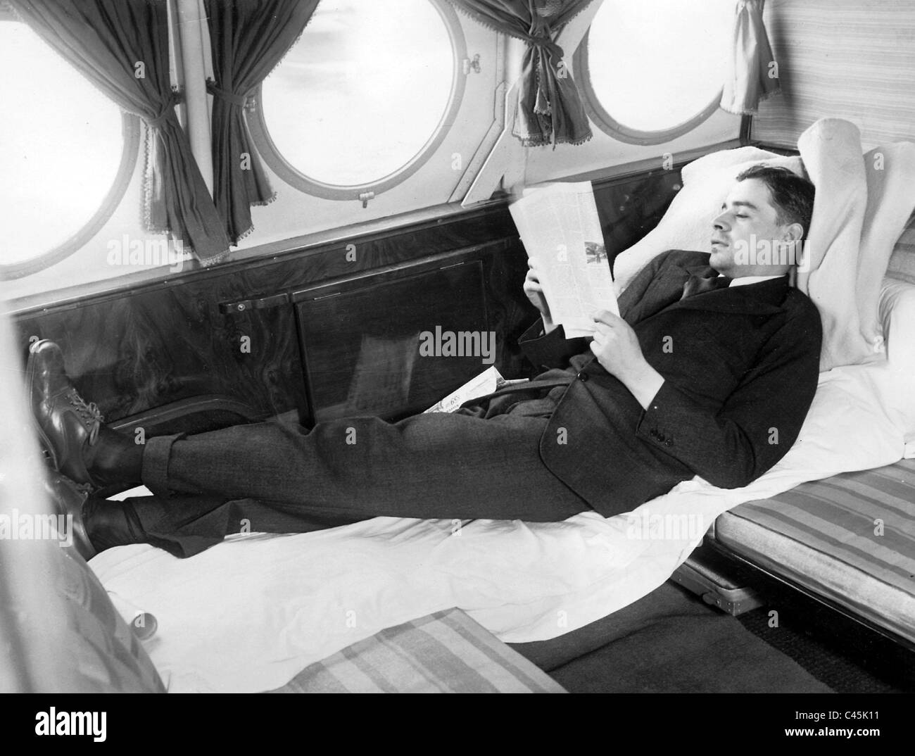 Passagiere an Bord einer Dornier Do X 1929 lesen Stockfoto