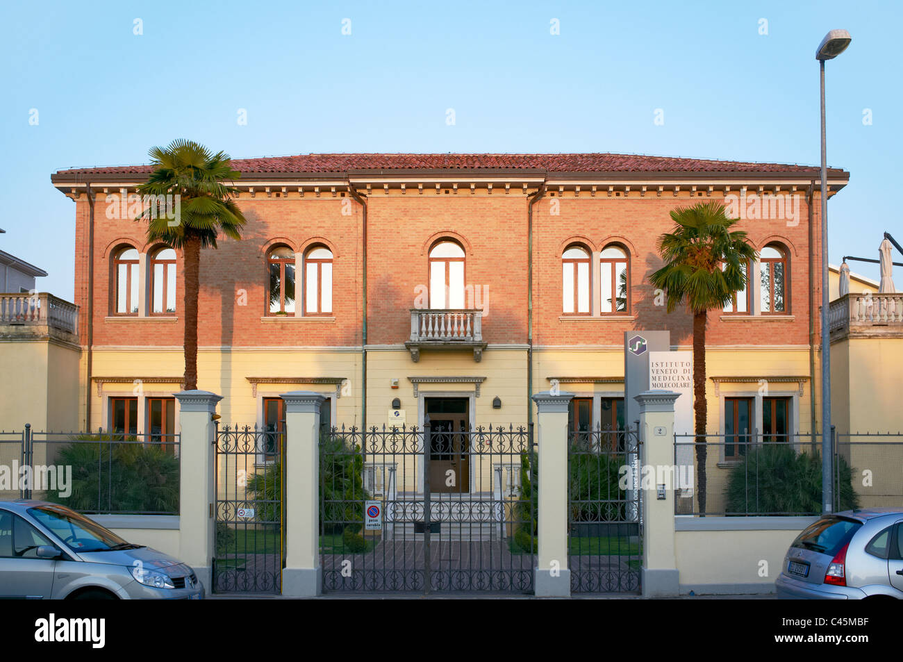 Venezianischen Institut für Molekularmedizin (Istituto Veneto di Medicina Molecolare) Gebäude in Padova / Padau, Mai 2011 Stockfoto
