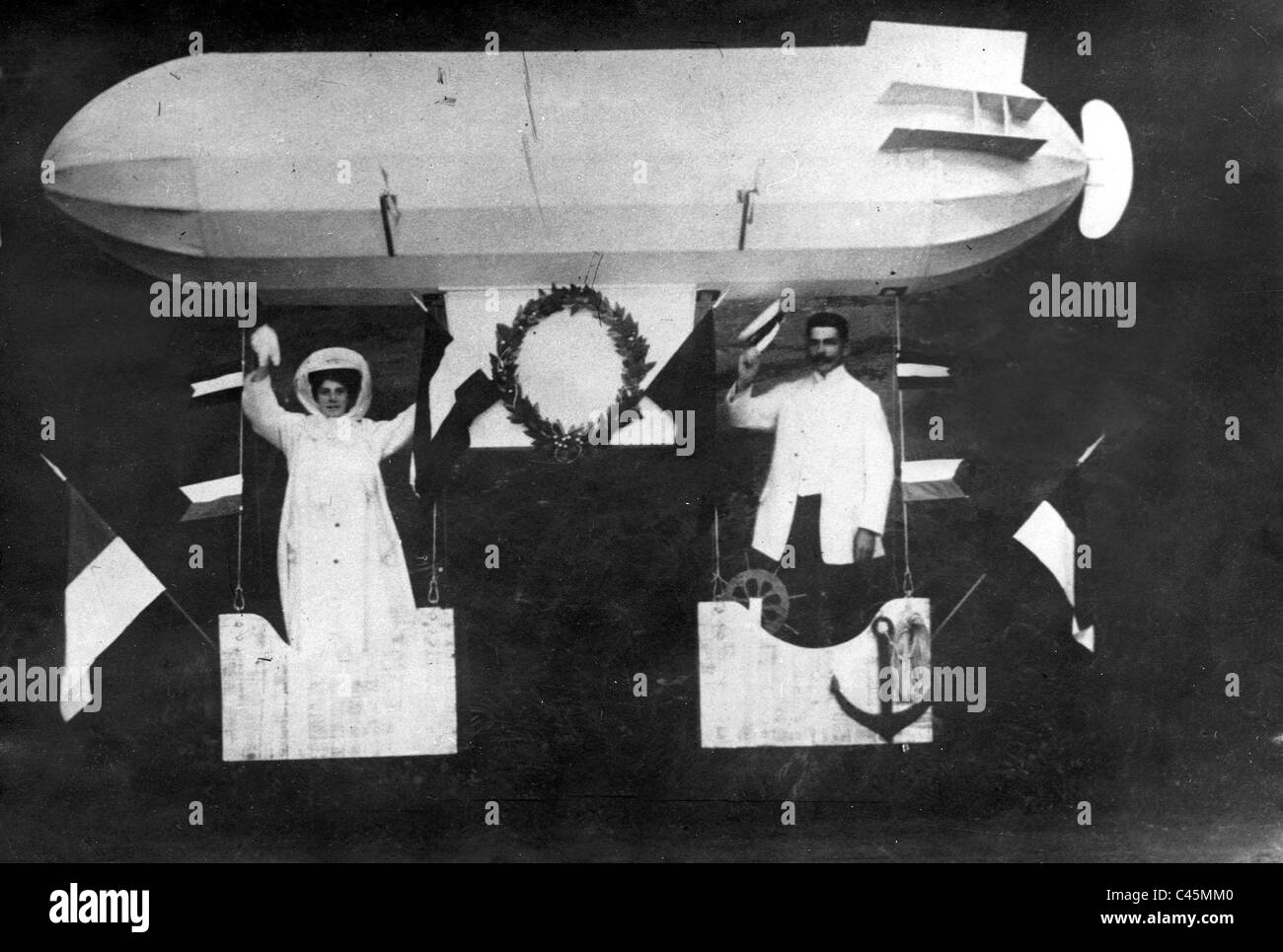 Luftschiffe als Subjekt eines Stückes Revue, 1900 Stockfoto