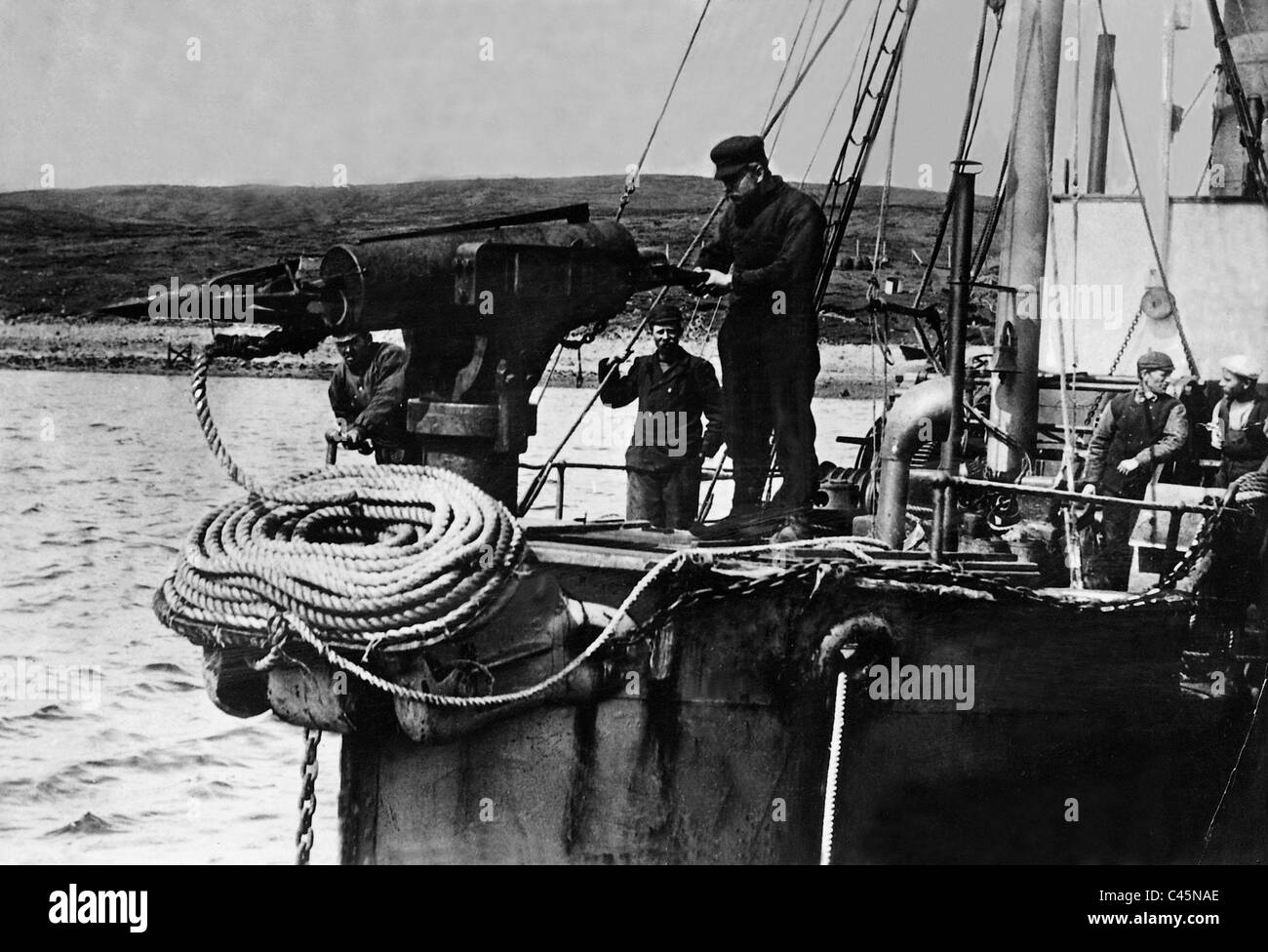Harpune Gewehr auf einem Walfangschiff, 1929 Stockfoto