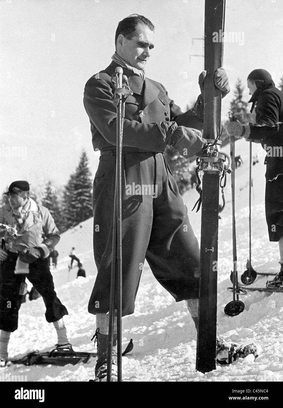 Rudolf Hess bei den Olympischen Winterspielen in Garmisch-Partenkirchen 1936 Stockfoto