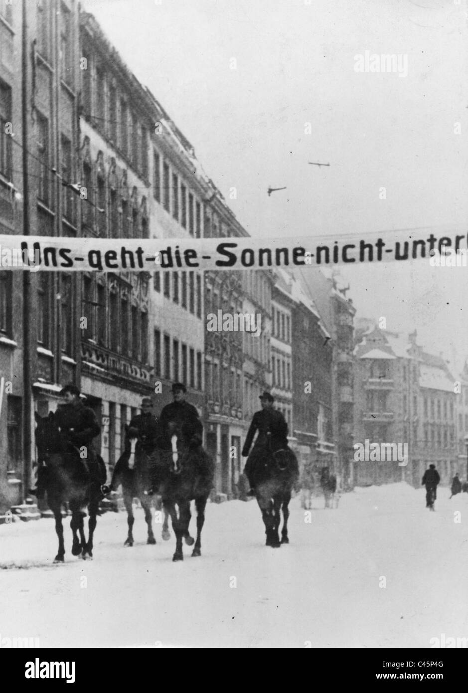 Aufforderungen zum Durchhalten in der beiliegenden Königsberg 1945 Stockfoto