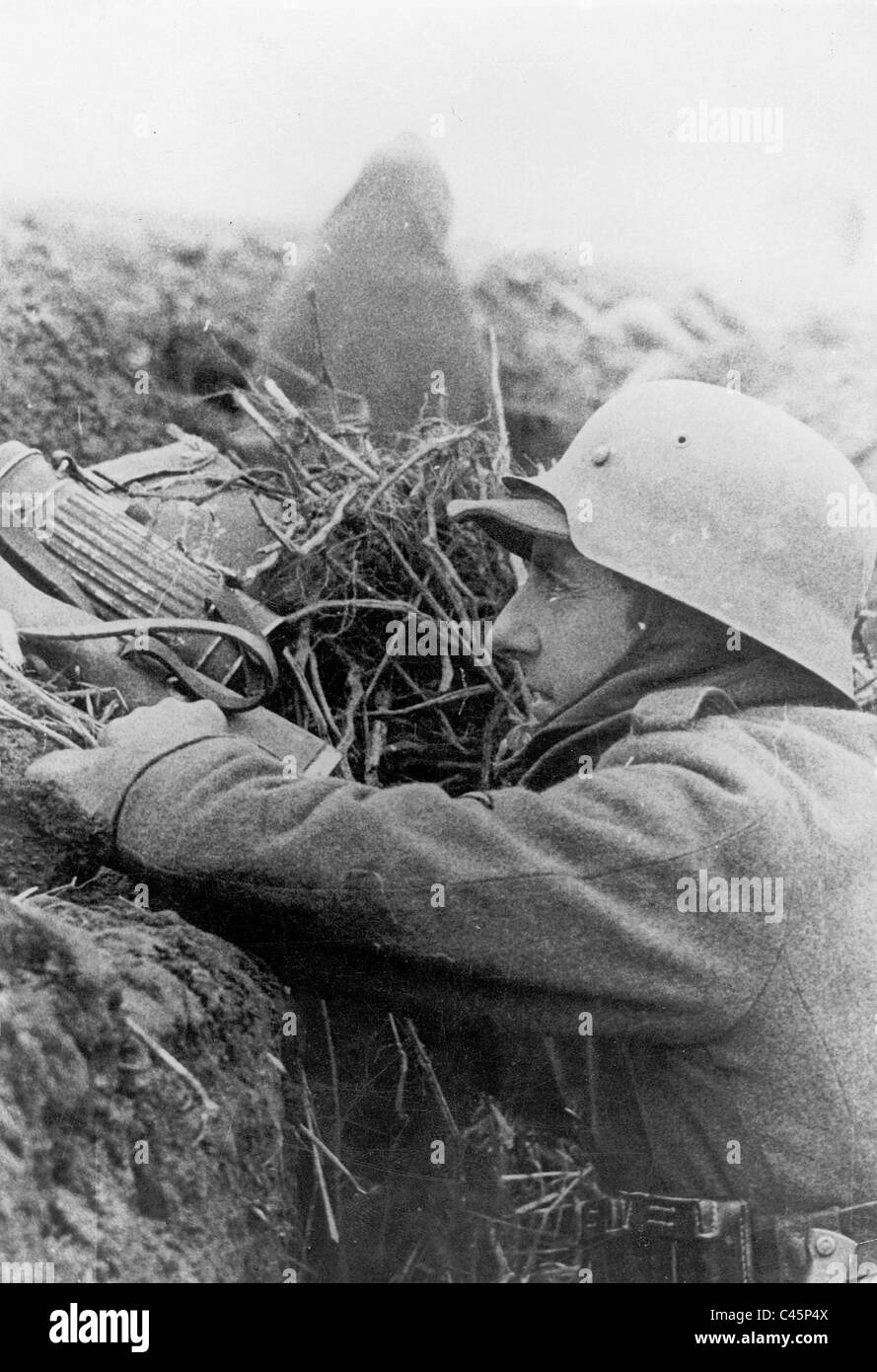 Deutscher Soldat in Lage in Pommern, 1945 Stockfoto