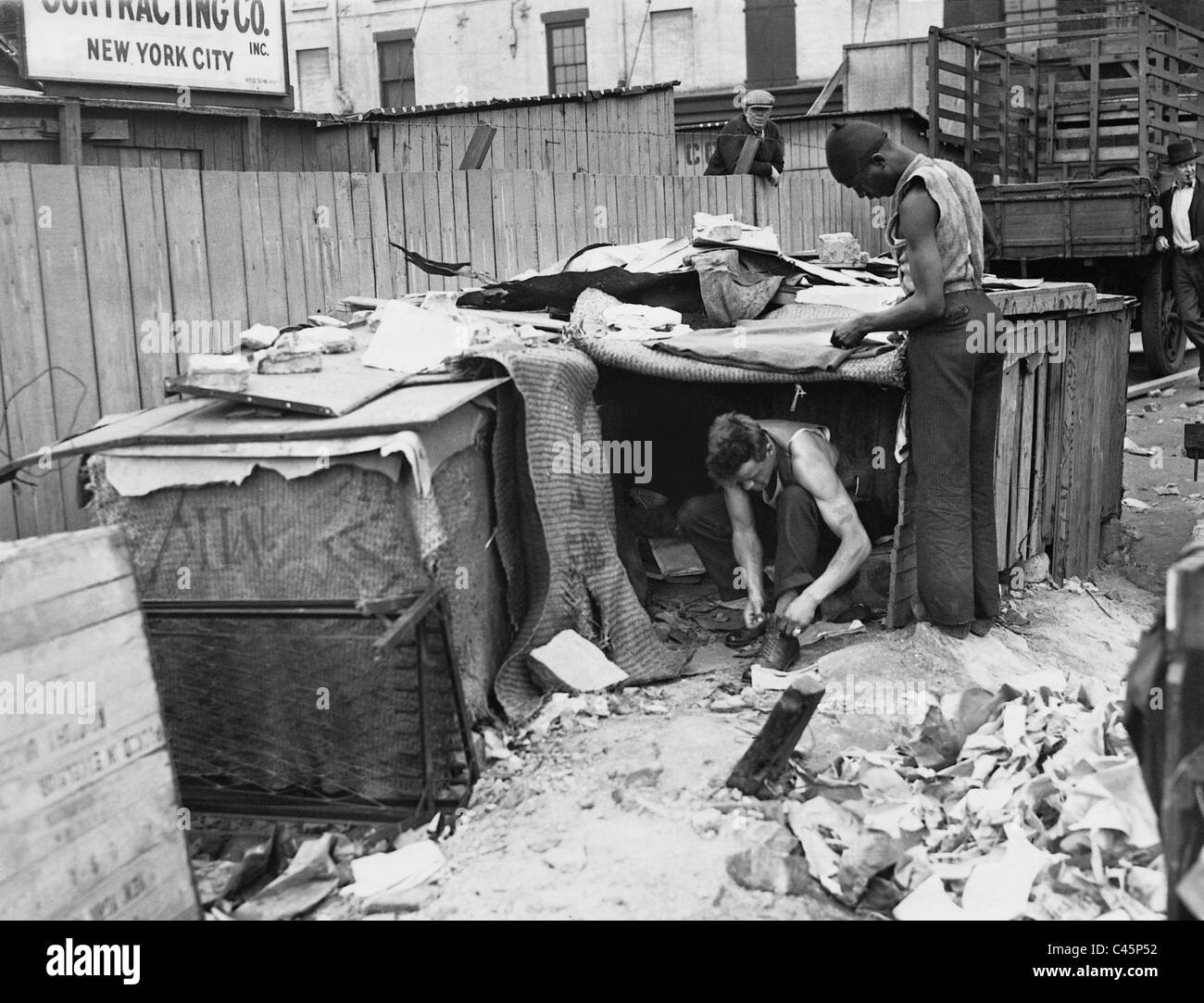Hölzerne Schuppen in einem Slum in New York während der Weltwirtschaftskrise 1931 Stockfoto