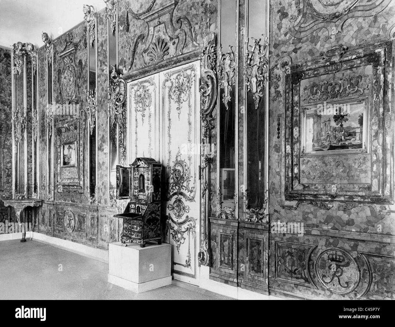 Amber Room in der Burg Königsberg im Jahre 1942 Stockfoto