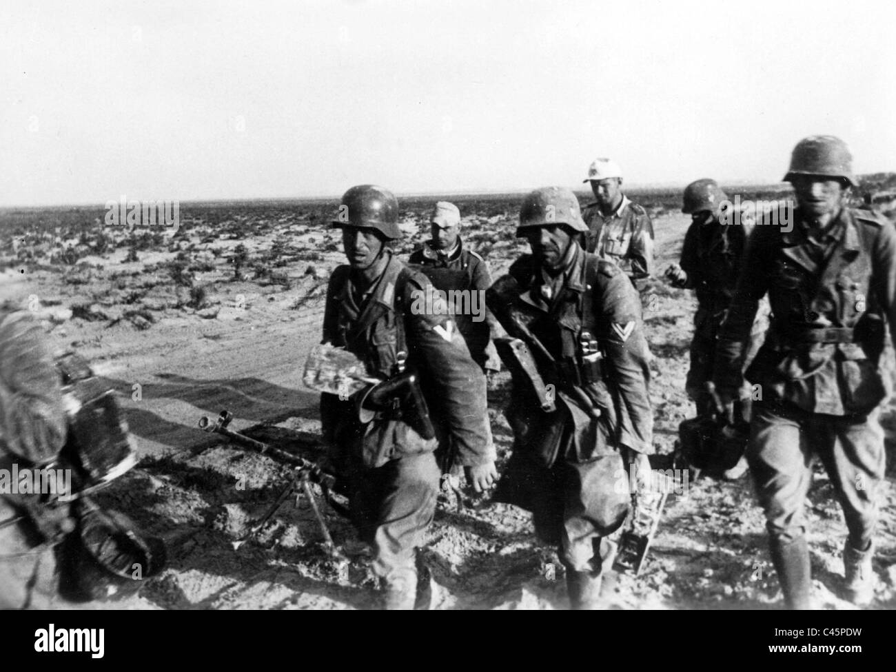 Deutsche Soldaten vor El Alamein, 1942 Stockfoto