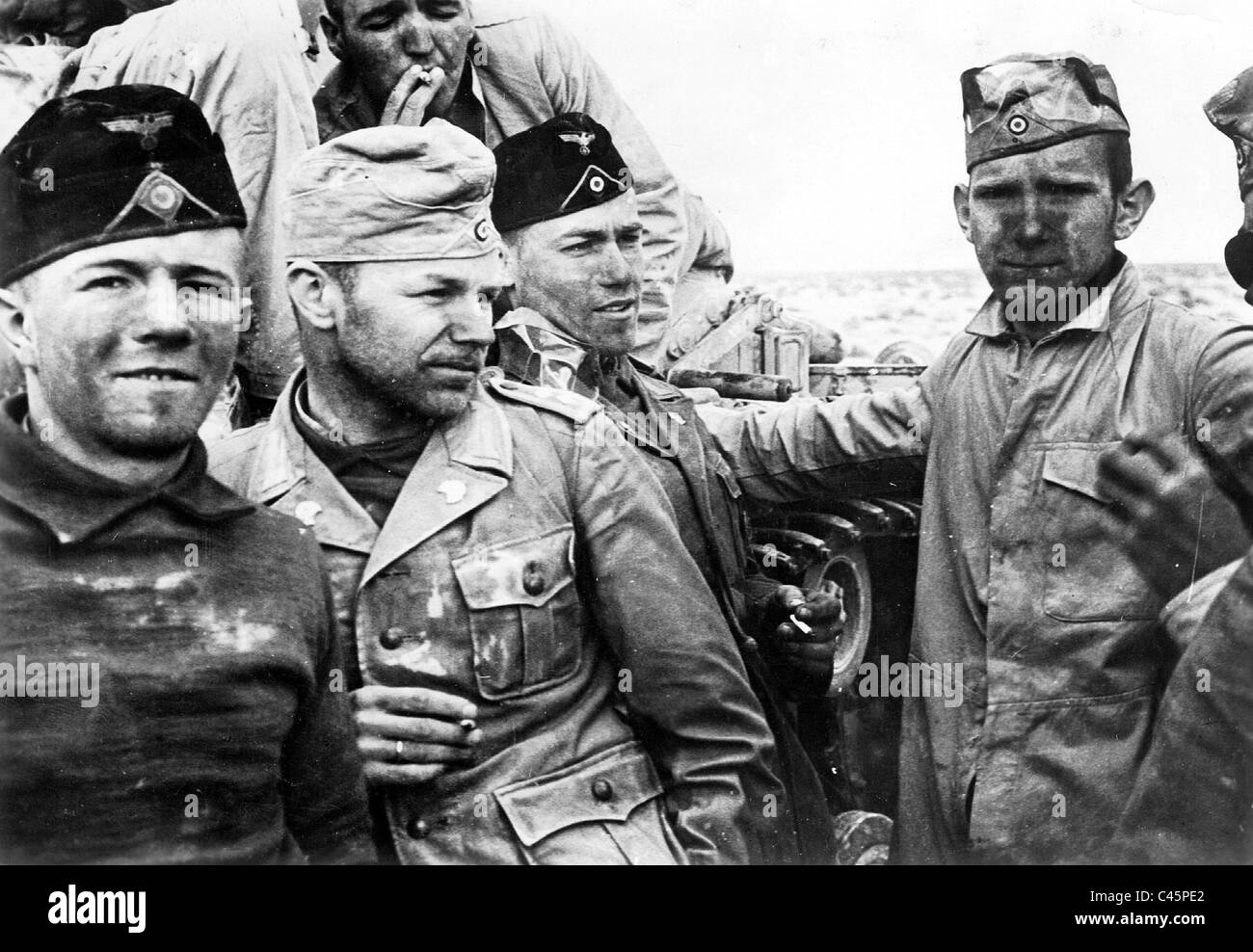 Deutsche Soldaten des Afrika-Korps in Afrika, 1941 Stockfoto