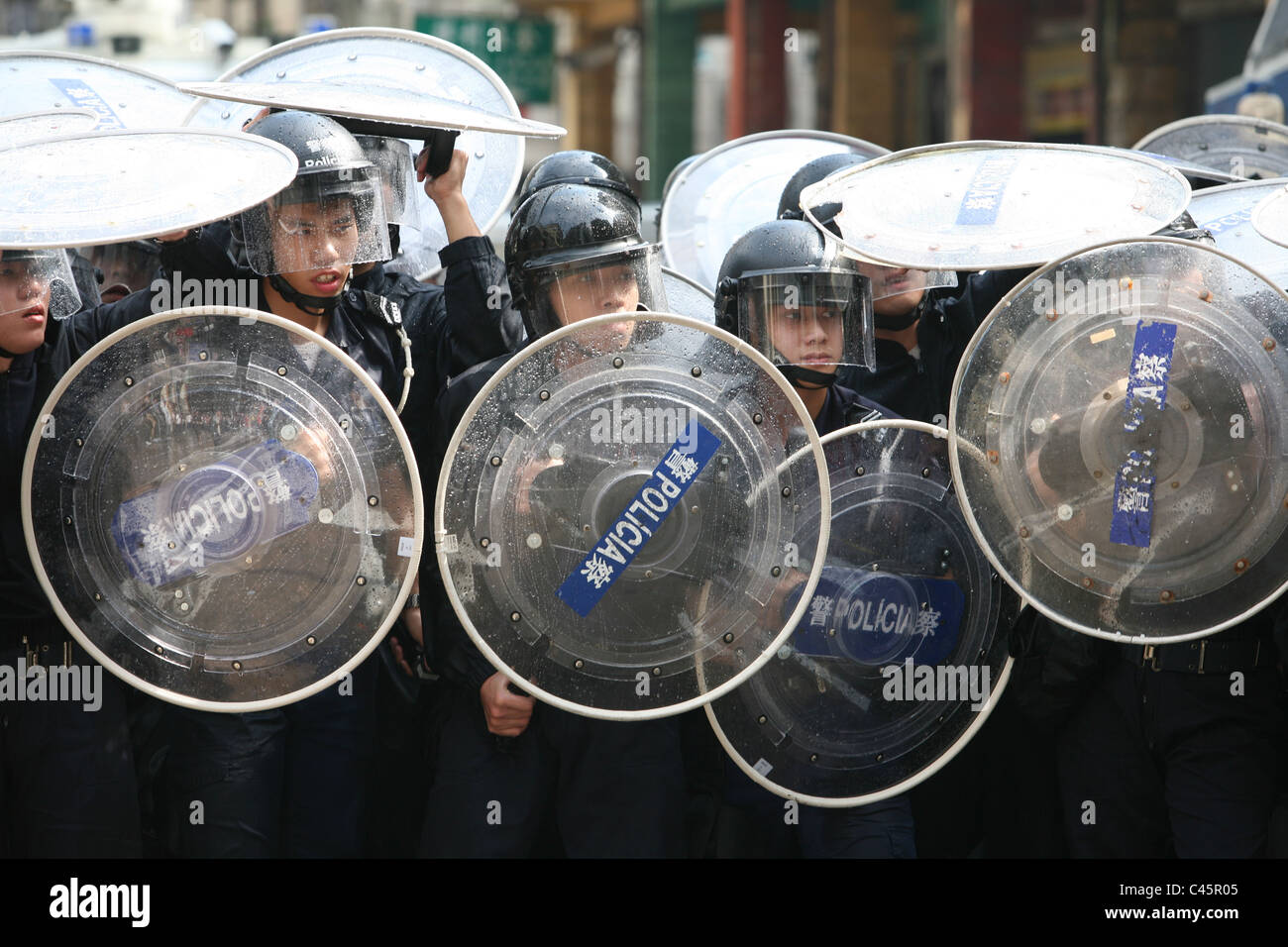 Line-up Polizisten Stockfoto