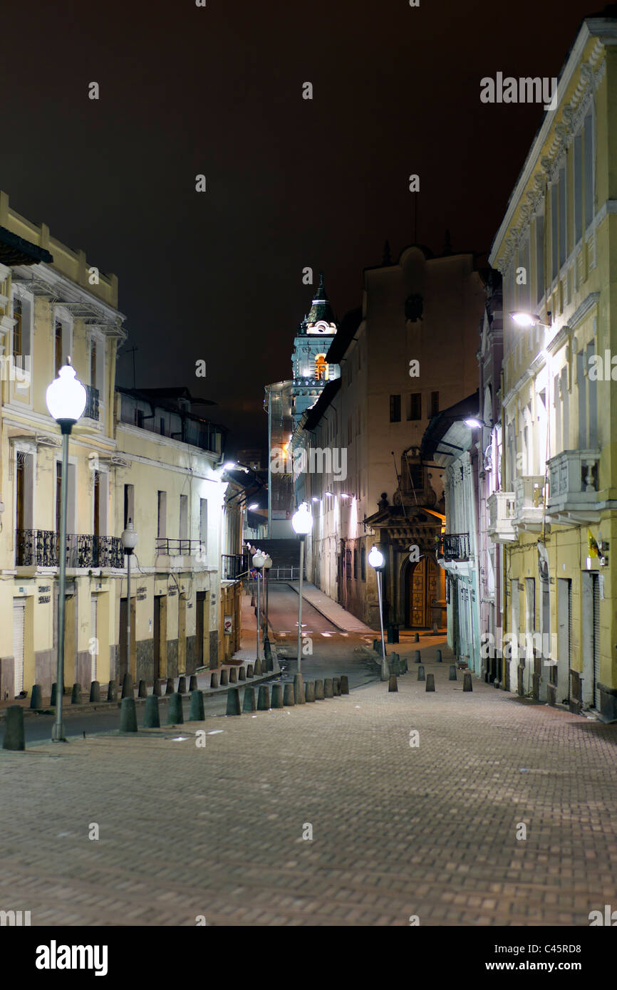 Nacht Bilder am Rande von Quito Nachbarschaft gut für hohe Kriminalitätsrate bekannt Stockfoto