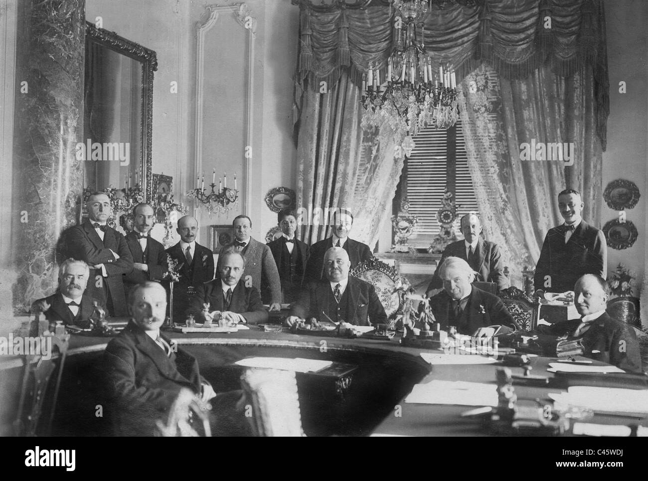 Staatsmänner auf der Konferenz von San Remo 1920 Stockfoto