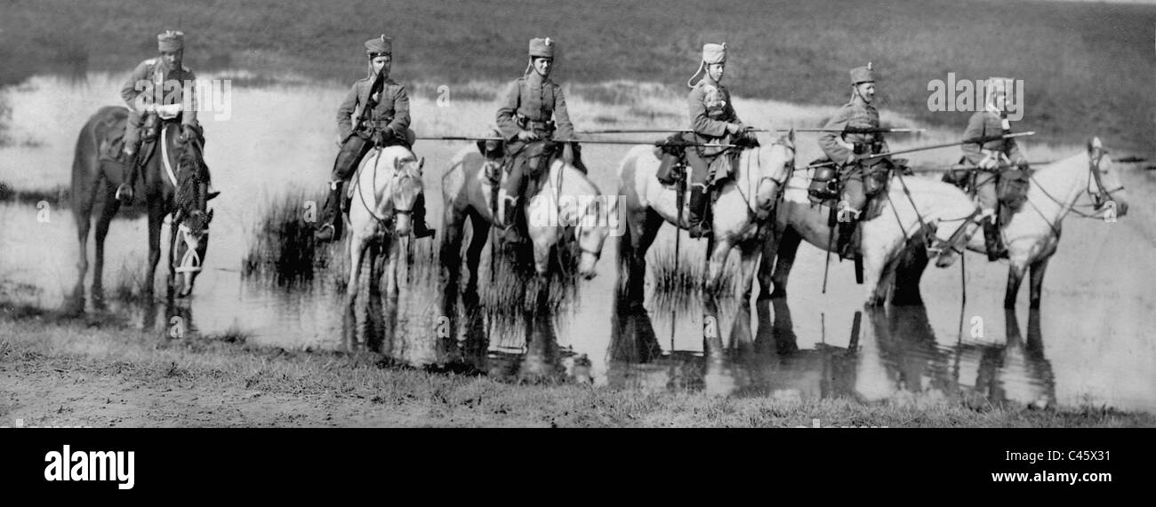 Soldaten der Leibhusarenregiment in der kaiserlichen Manöver, 1910 Stockfoto