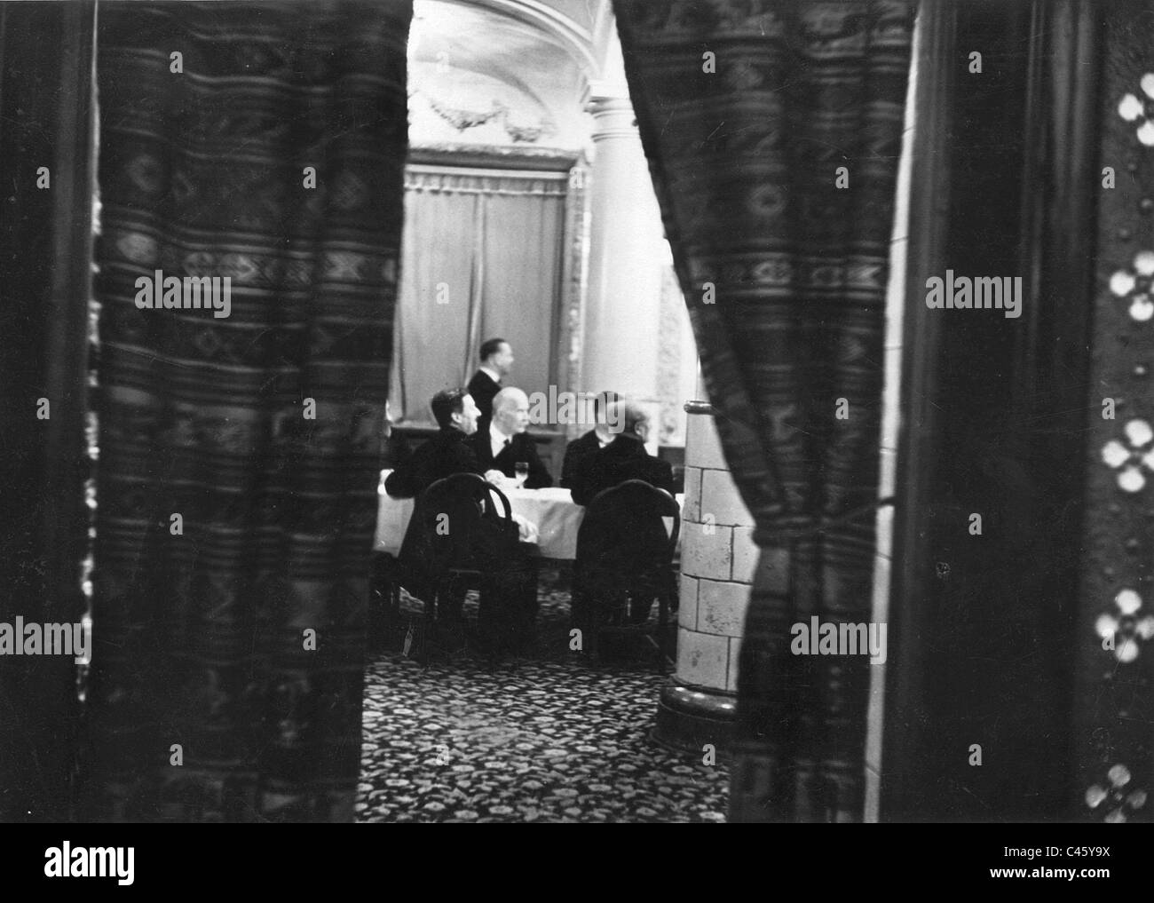 Gesellschaft im Palais Preysing, 1930 Stockfoto