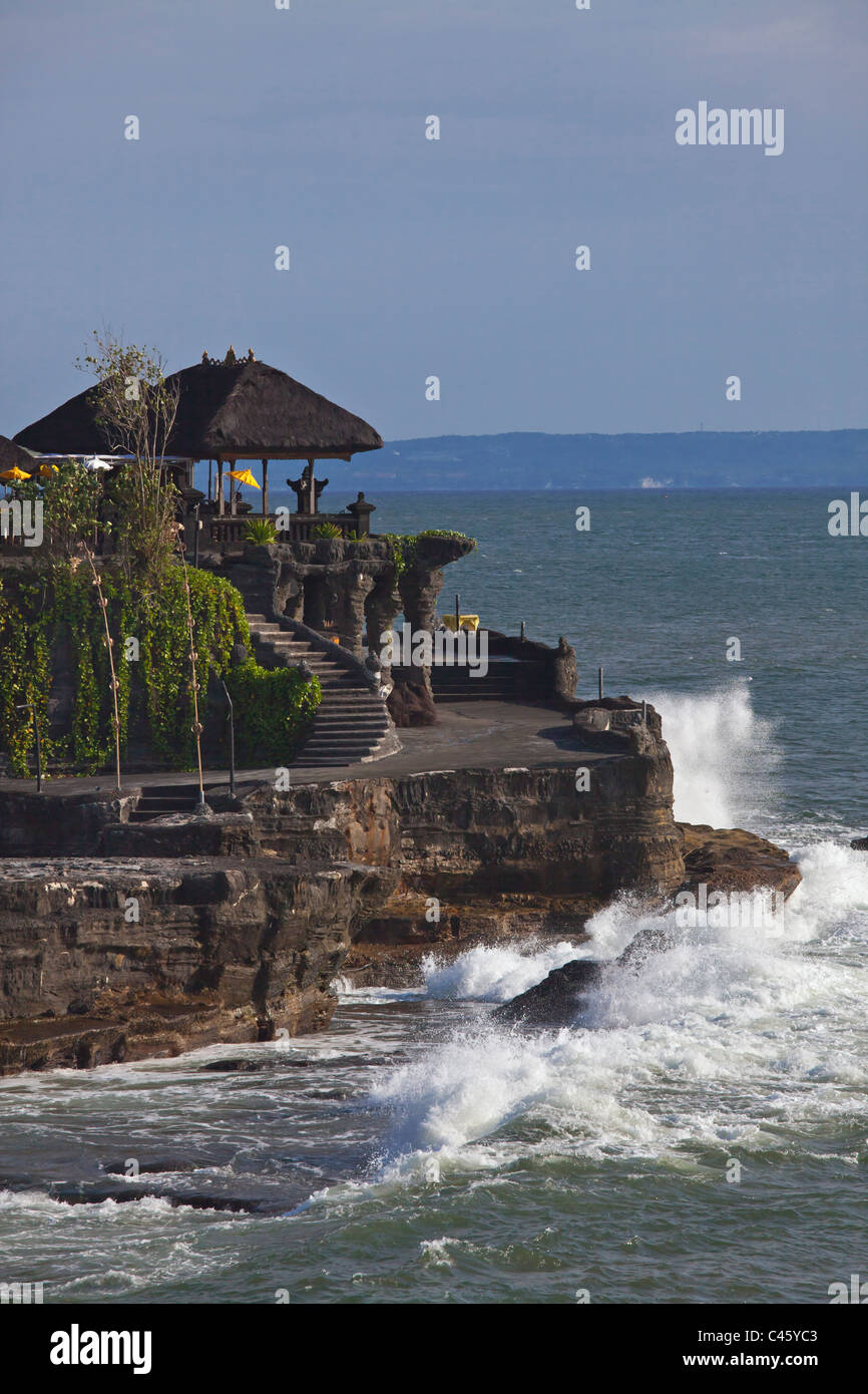 PURA TANAH LOT ist eines der wichtigsten Hindu-Tempel Meer - BALI, Indonesien Stockfoto