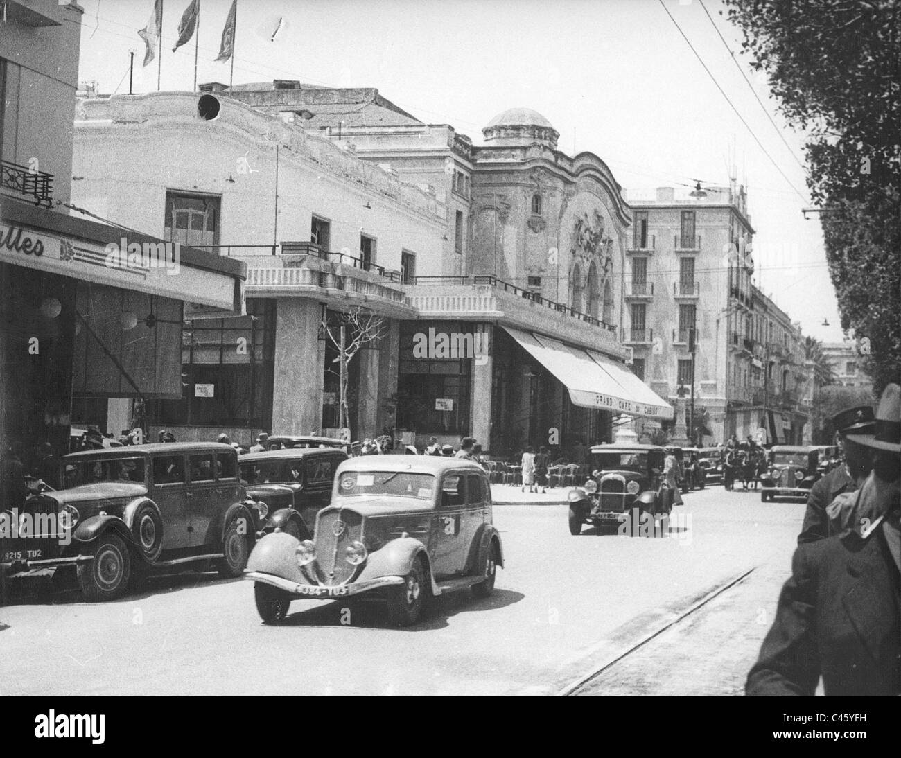Straßenszene in Tunis, 1936 Stockfoto