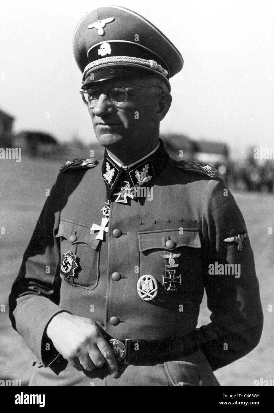 SS-Gruppenführer Herbert Gille, 1943 Stockfoto