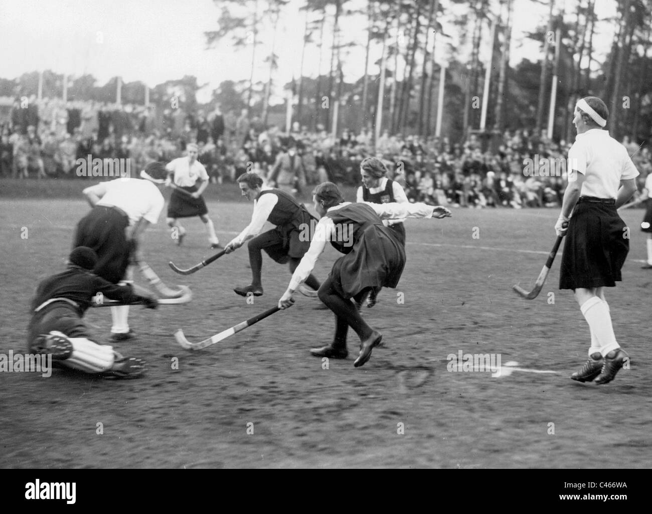 Spiel der Frauen Eishockey, 1935 Stockfoto