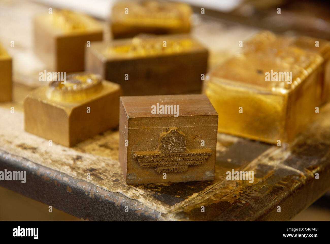 Schläge am Launer, der königlichen Handtasche Hersteller in Walsall, West Midlands. Stockfoto